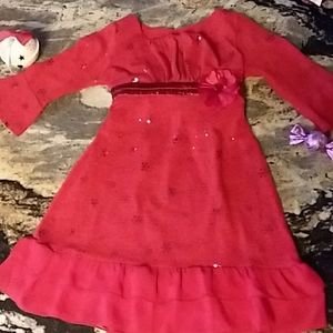 A red dress that shines